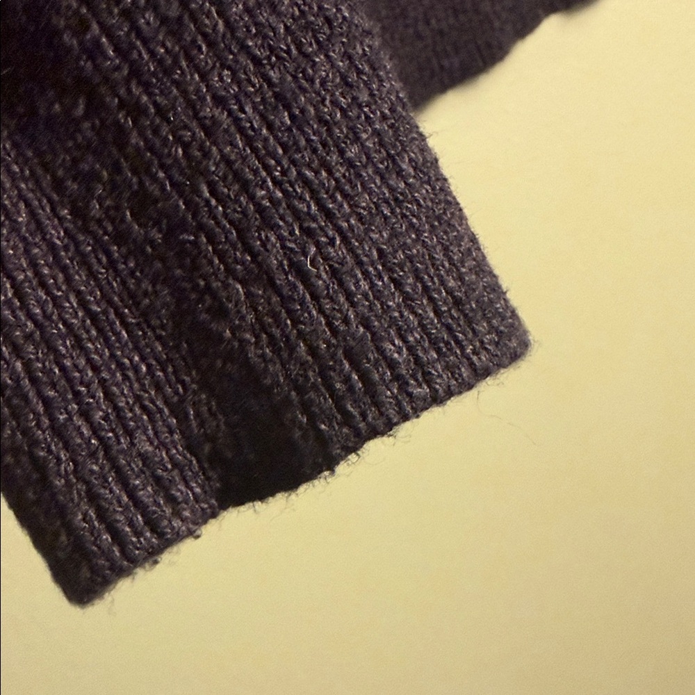 Patagonia Men's Black Ribbed Crewneck Sweater - Picture 7 of 9